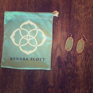 Kendra Scott Elle earrings